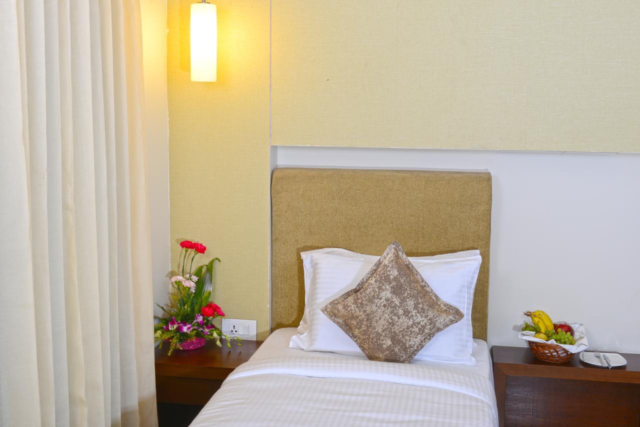 Visitel - A Boutique Hotel Kolkata Luaran gambar
