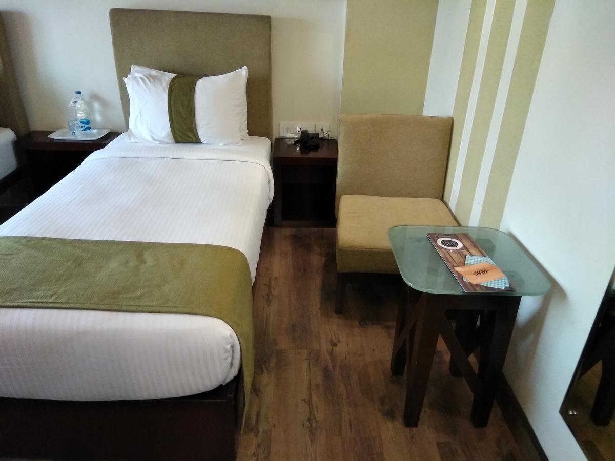 Visitel - A Boutique Hotel Kolkata Luaran gambar